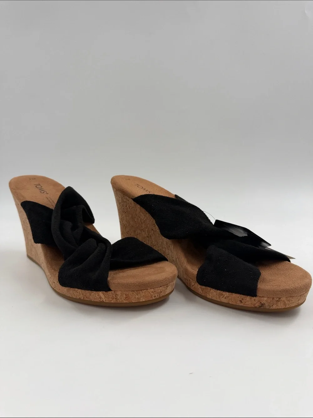 NWT TOMS Women's Serena Microfiber Knotted Strap Cork Wedge Sandal Women's 7.5